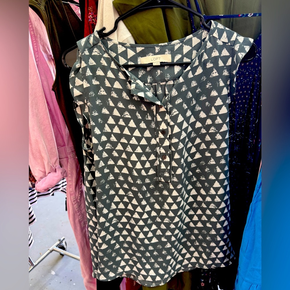LOFT Women's Geometric Patterned Blouse